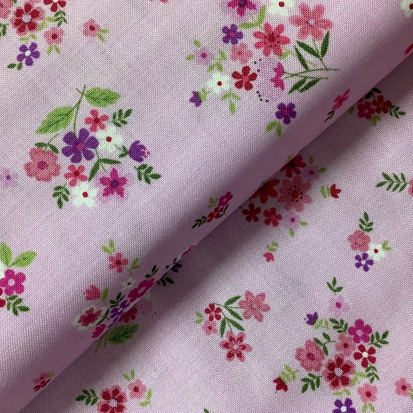 Makower Bloom Floral 100% Premium Cotton Fabric 2035 2033