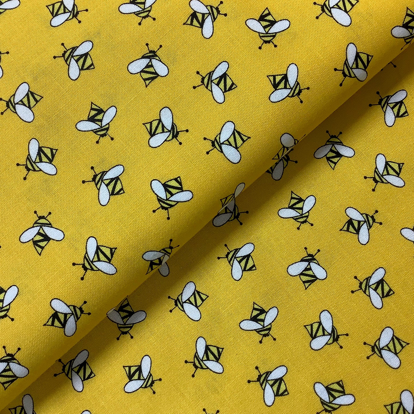 REDUCED Makower Andover Bees Sunflowers and Honey Range 100% Premium Cotton Fabric