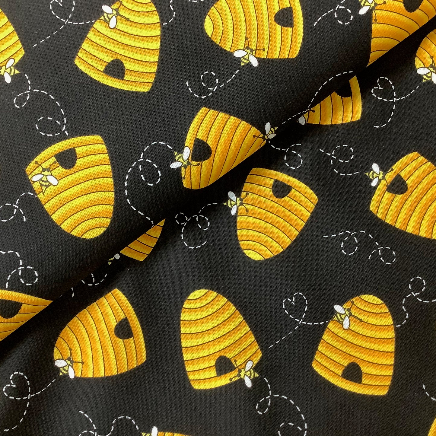 REDUCED Makower Andover Bees Sunflowers and Honey Range 100% Premium Cotton Fabric