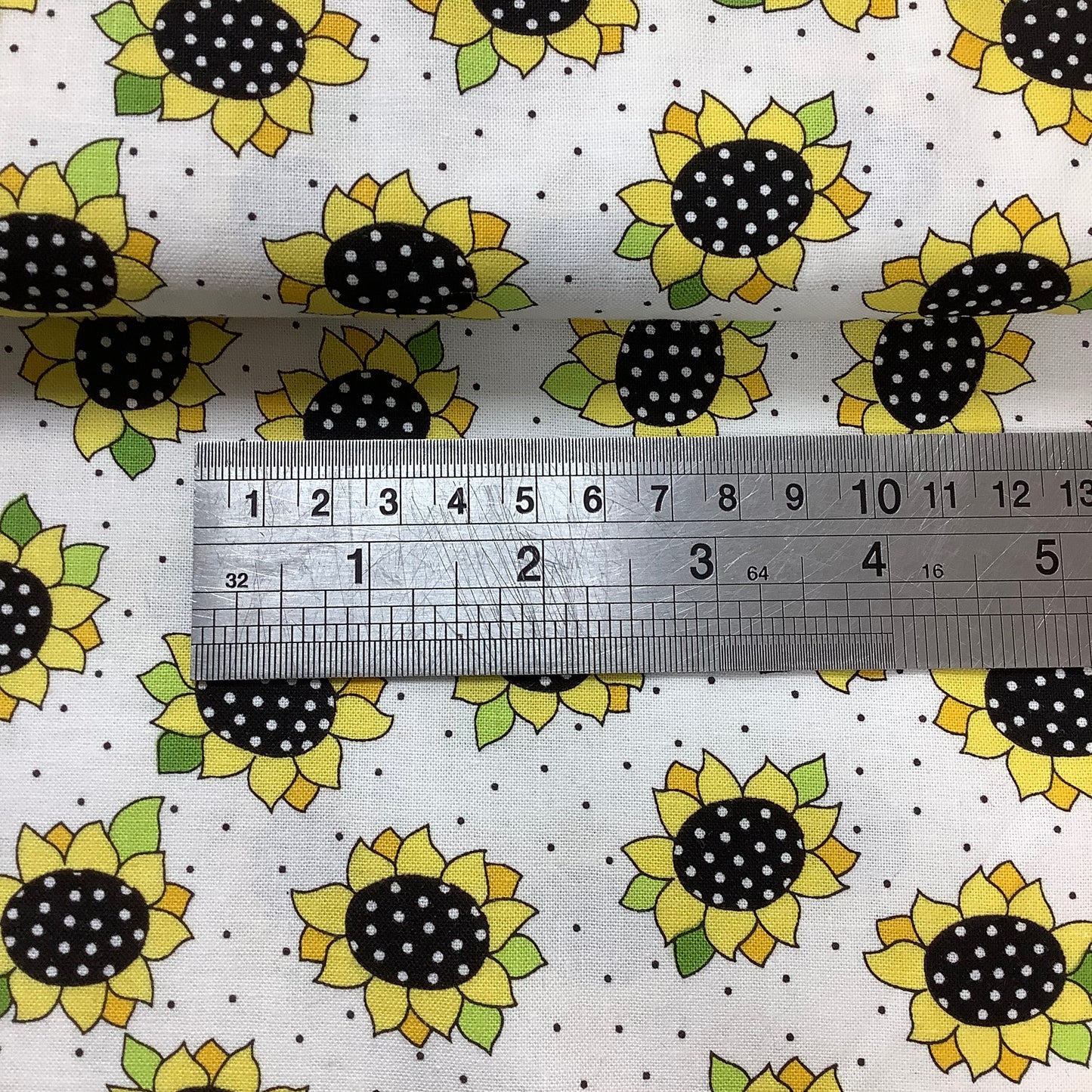 REDUCED Makower Andover Bees Sunflowers and Honey Range 100% Premium Cotton Fabric