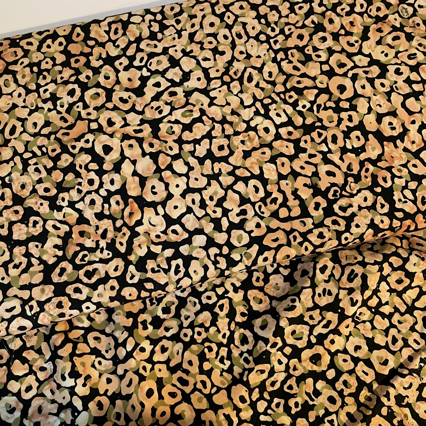 Island Batiks Fabric From Bali 12 Colours Set 4 Quilting Patchwork Craft 100% Premium Cotton Fabric