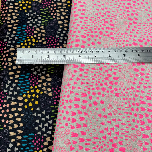Andover Makower Linen Blend Fabric Folk Floral 2 Colours