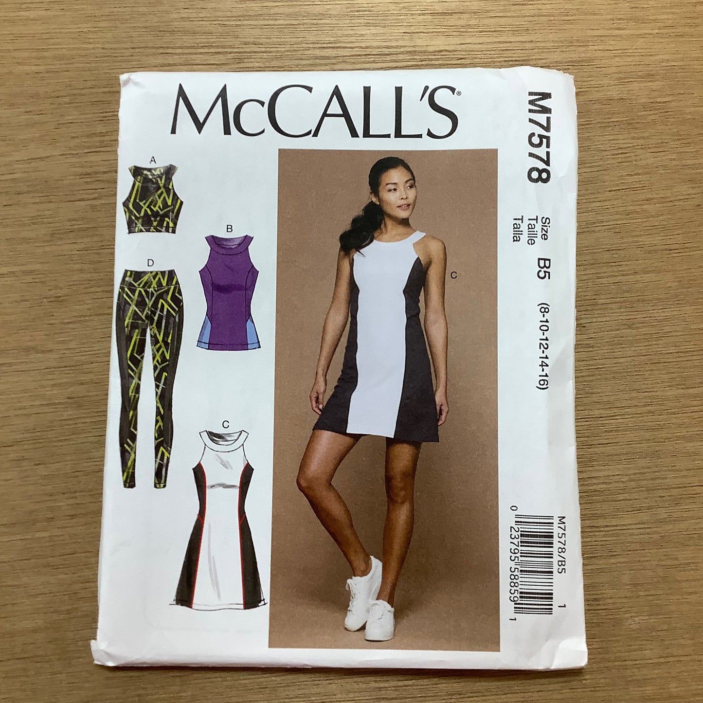 McCall's Dressmaking Sewing Pattern Ladies Women's Dress Top Leggings Gym Leisurewear 7578