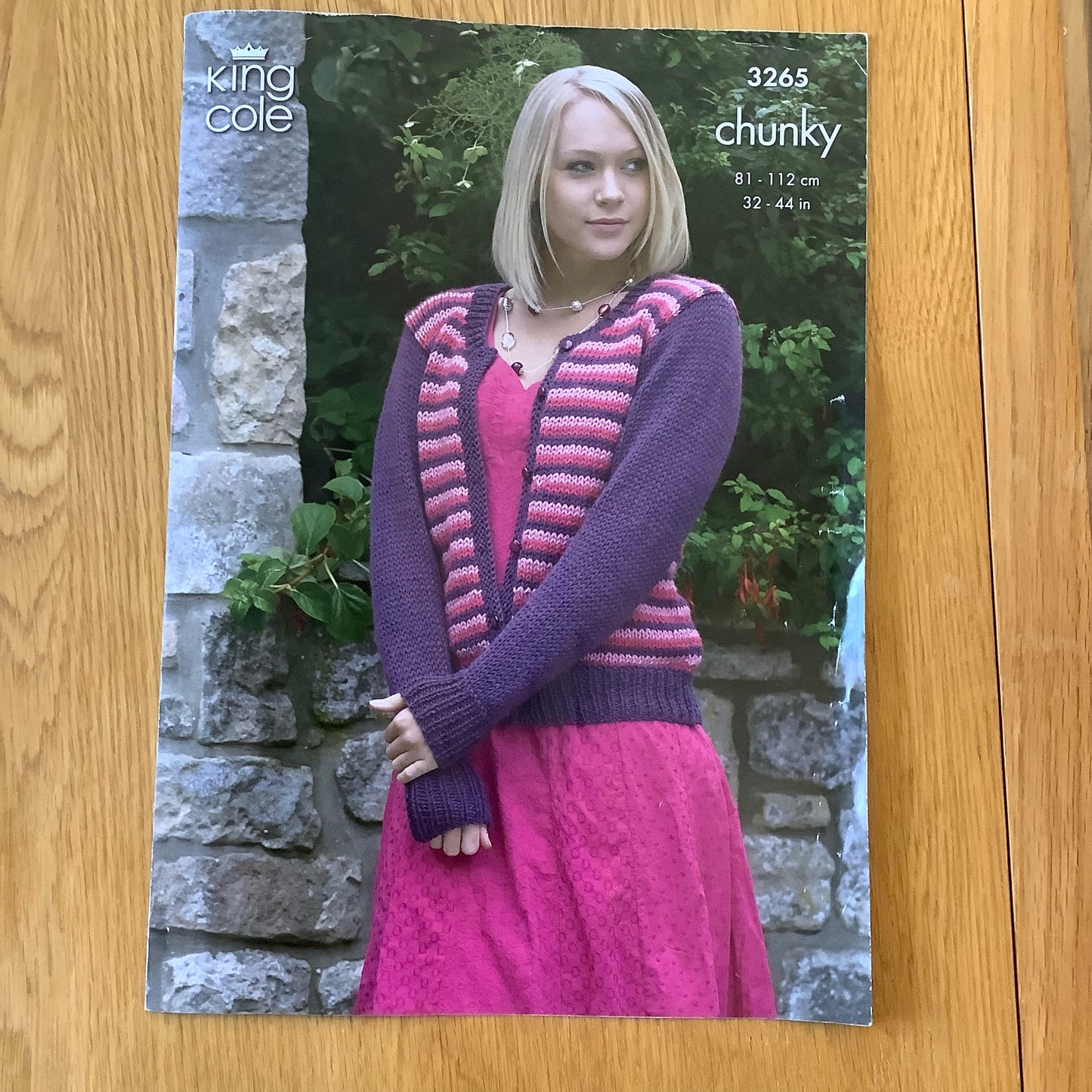 King Cole Ladies Merino Blend Chunky Knitting Pattern 32" - 44" 3265