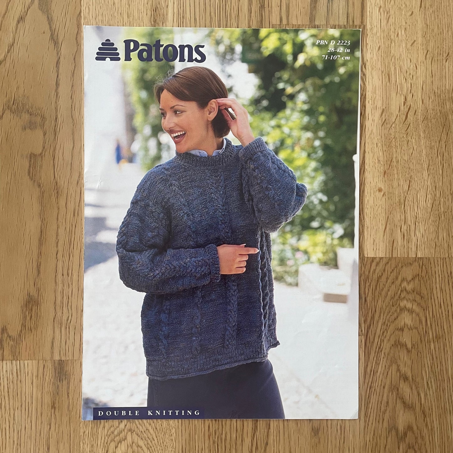 Patons Ladies Cable Sweater Jumper Double Knitting DK Pattern PBN D2223