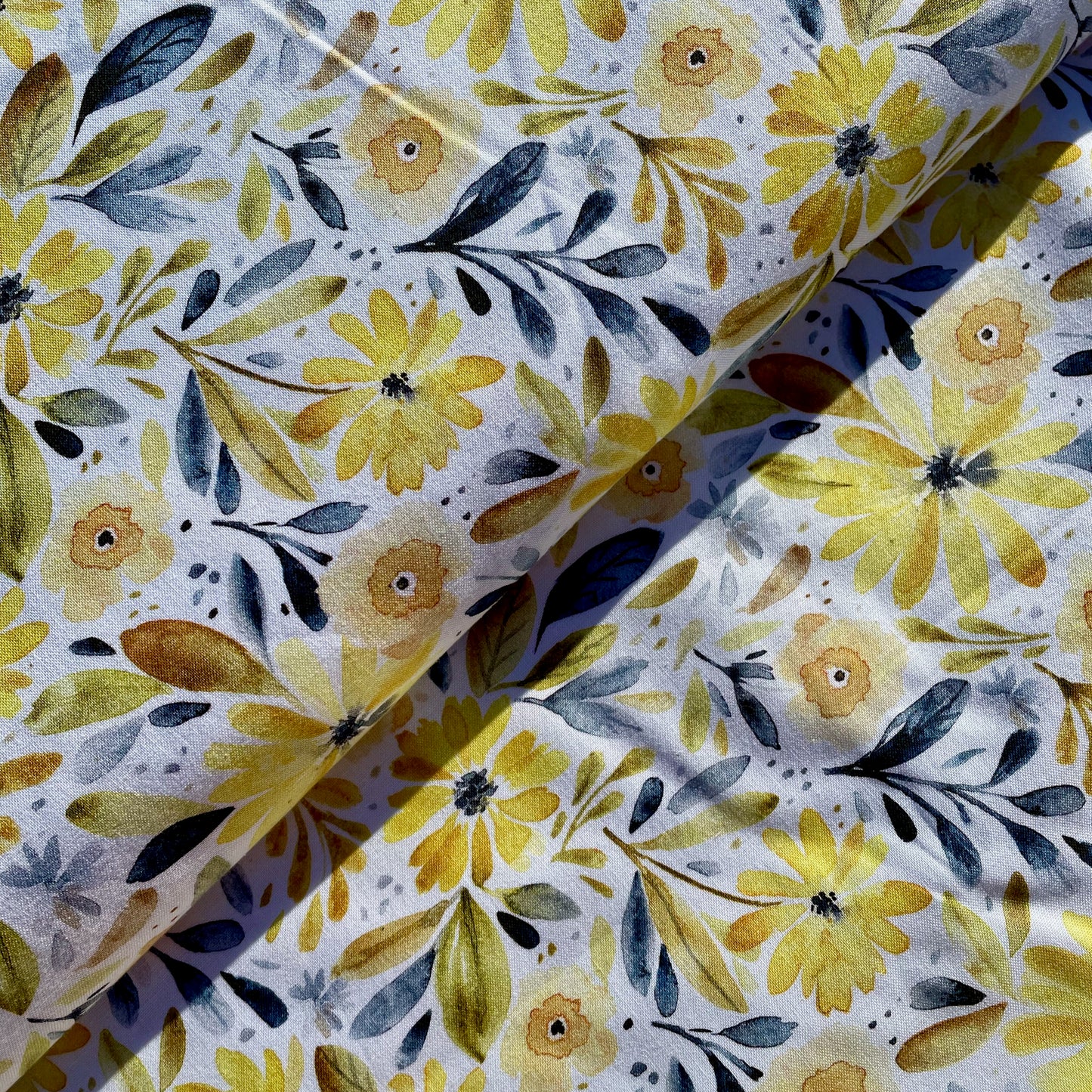 REDUCED Dear Stella Meant to Bee Range 13 Different Designs 100% Premium Cotton Fabric