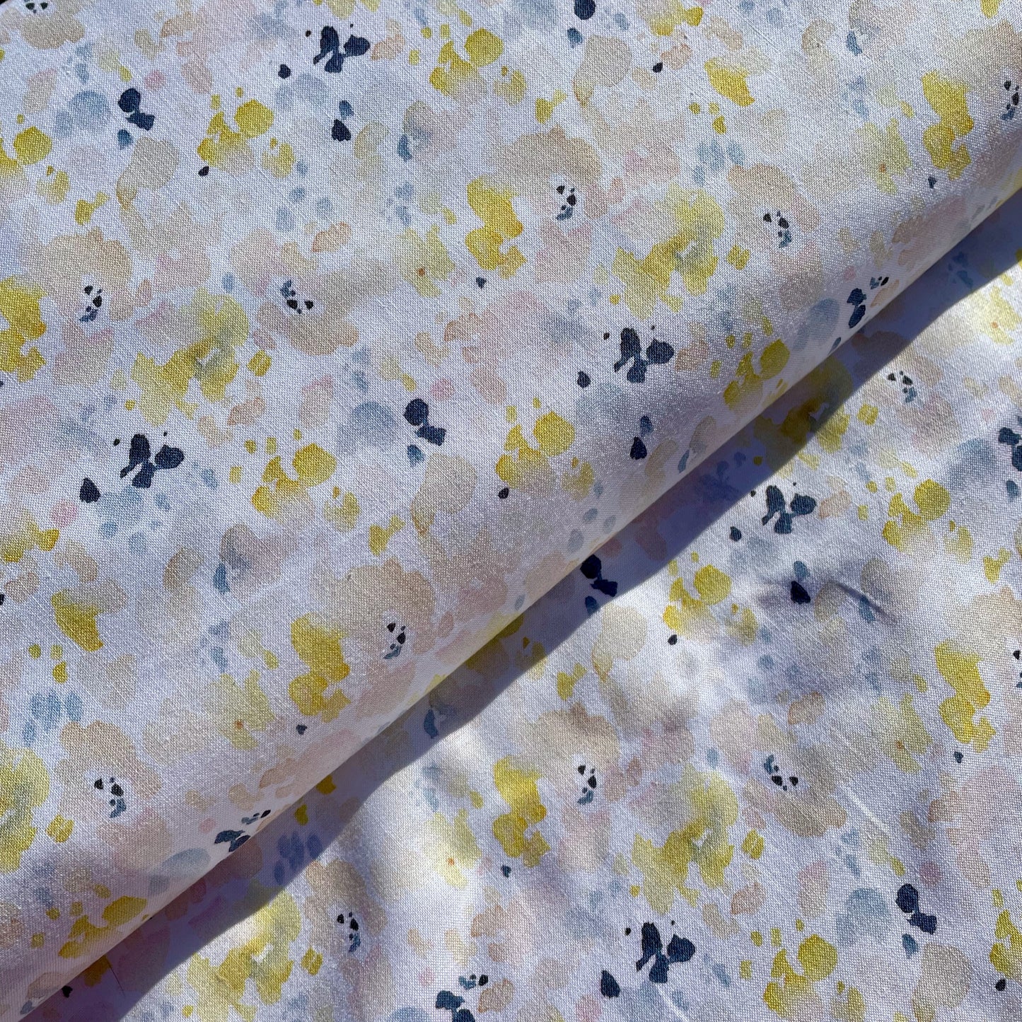 REDUCED Dear Stella Meant to Bee Range 13 Different Designs 100% Premium Cotton Fabric