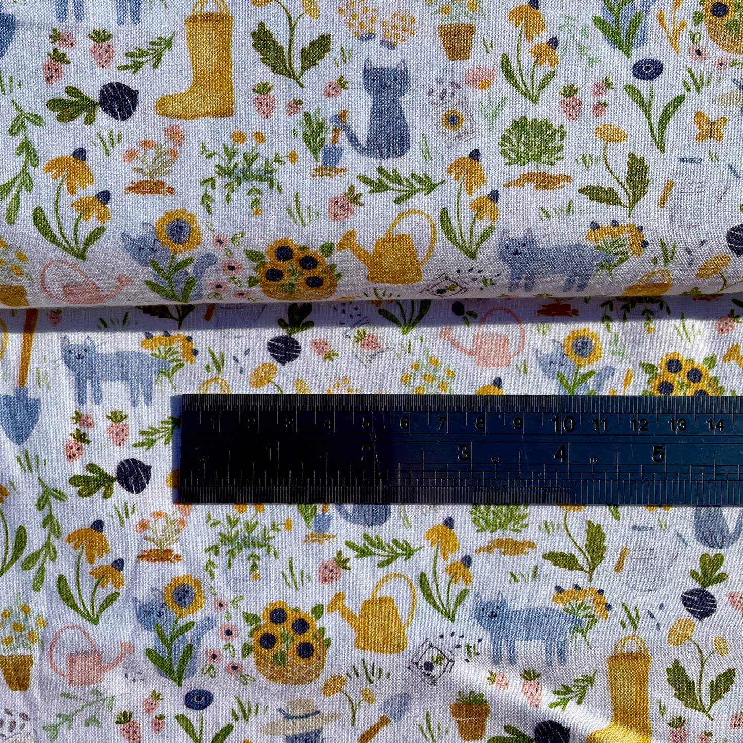 REDUCED Dear Stella Meant to Bee Range 13 Different Designs 100% Premium Cotton Fabric
