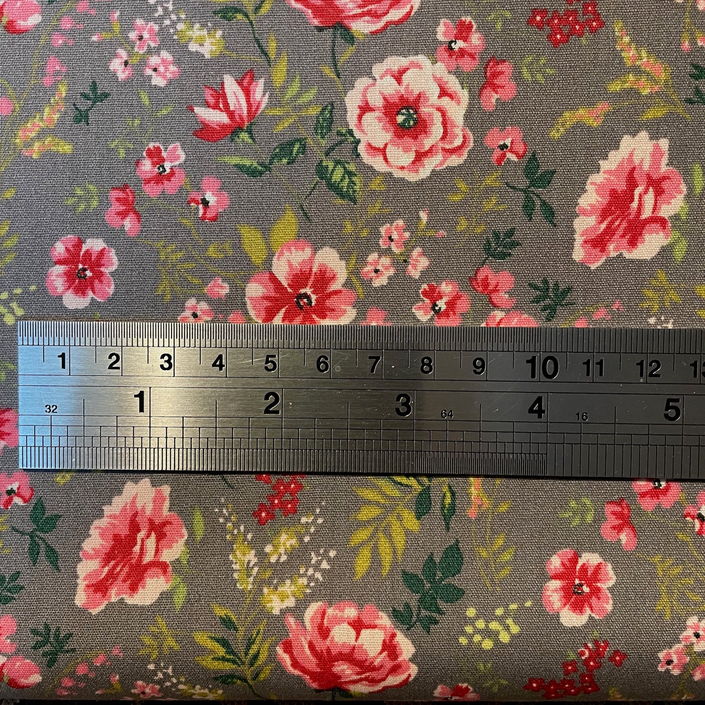 100% Cotton Fabric Craft Flowers on Red, Ivory and Grey