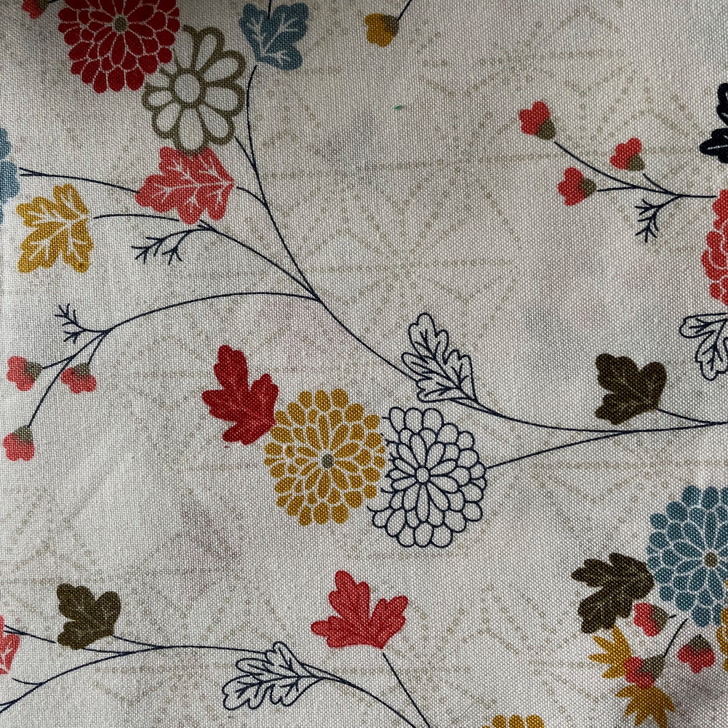 Makower Mixed Flowers on Cream 1857Q Quilting 100% Premium Cotton Fabric