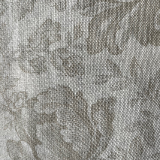 Moda White Washed Cottage Grey Flowers on Ivory 44062-21 Quilting 100% Premium Cotton Fabric