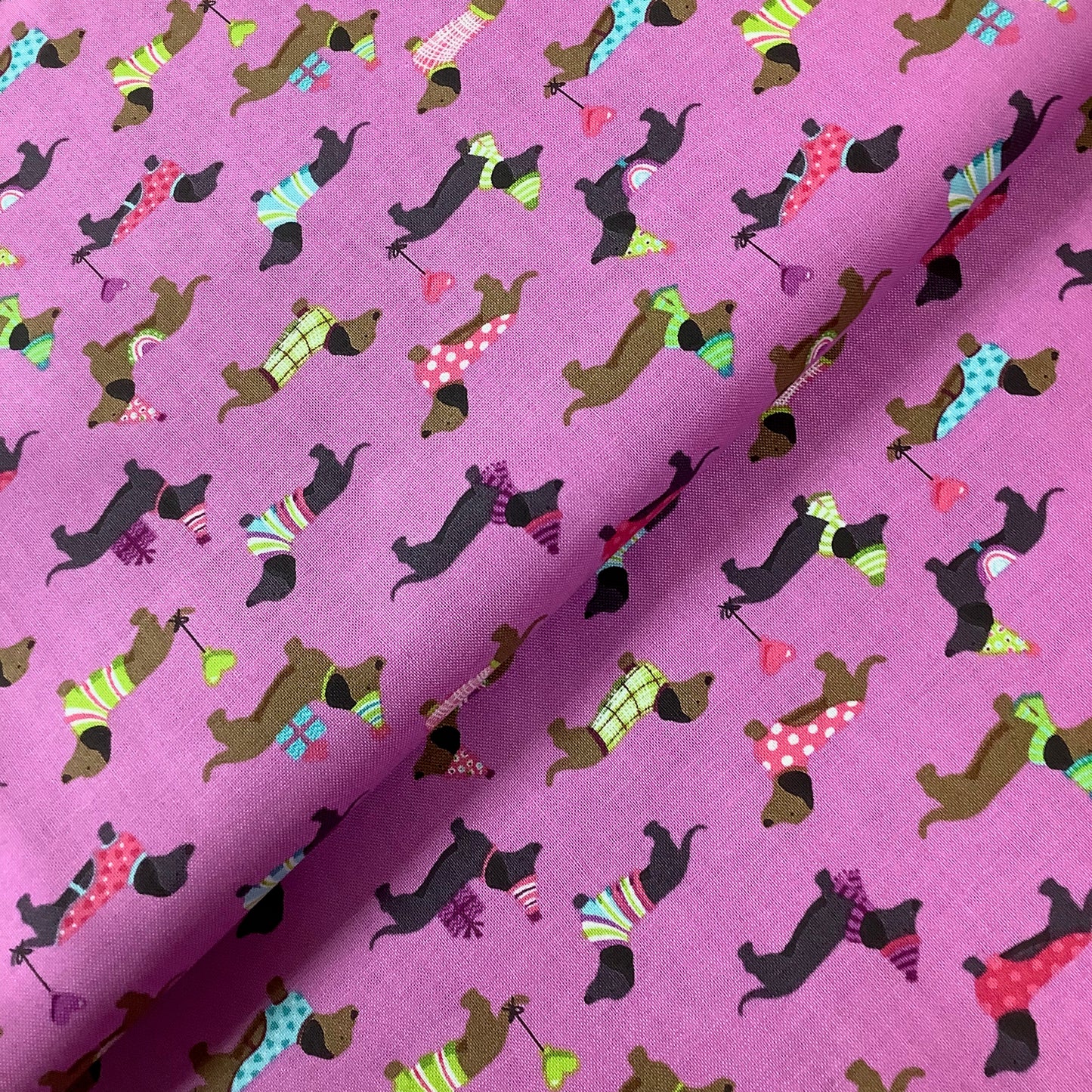 REDUCED Makower Furry Friends Pet Accessories Dog Range 6 Different Prints 100% Premium Cotton Fabric