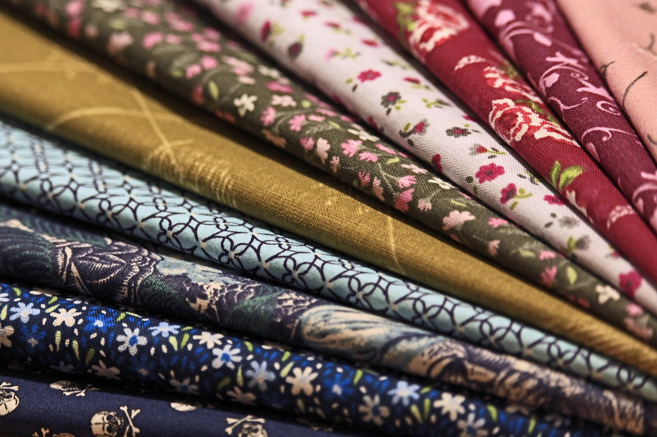 CLEARANCE £5 per metre 100% Premium Cotton Fabric Moda Makower Timeless Treasures Etc