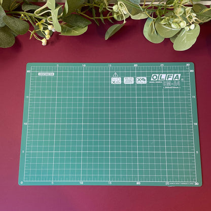 Olfa 12" x 8" A4 Self Healing Cutting Mat