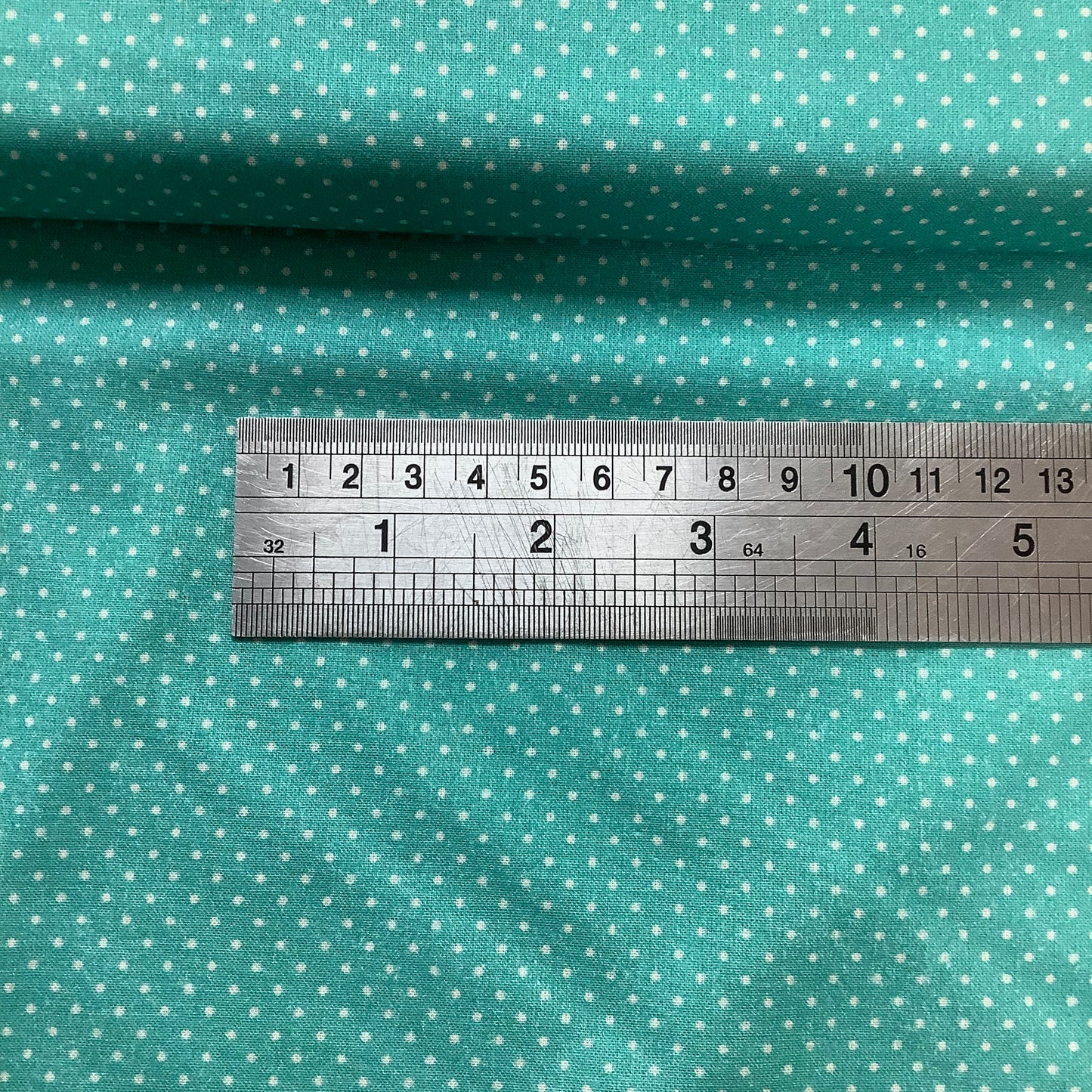 Stoff Le Quilt Printemps 2 Turquoise with White Polka Dot 100% Premium Cotton Fabric