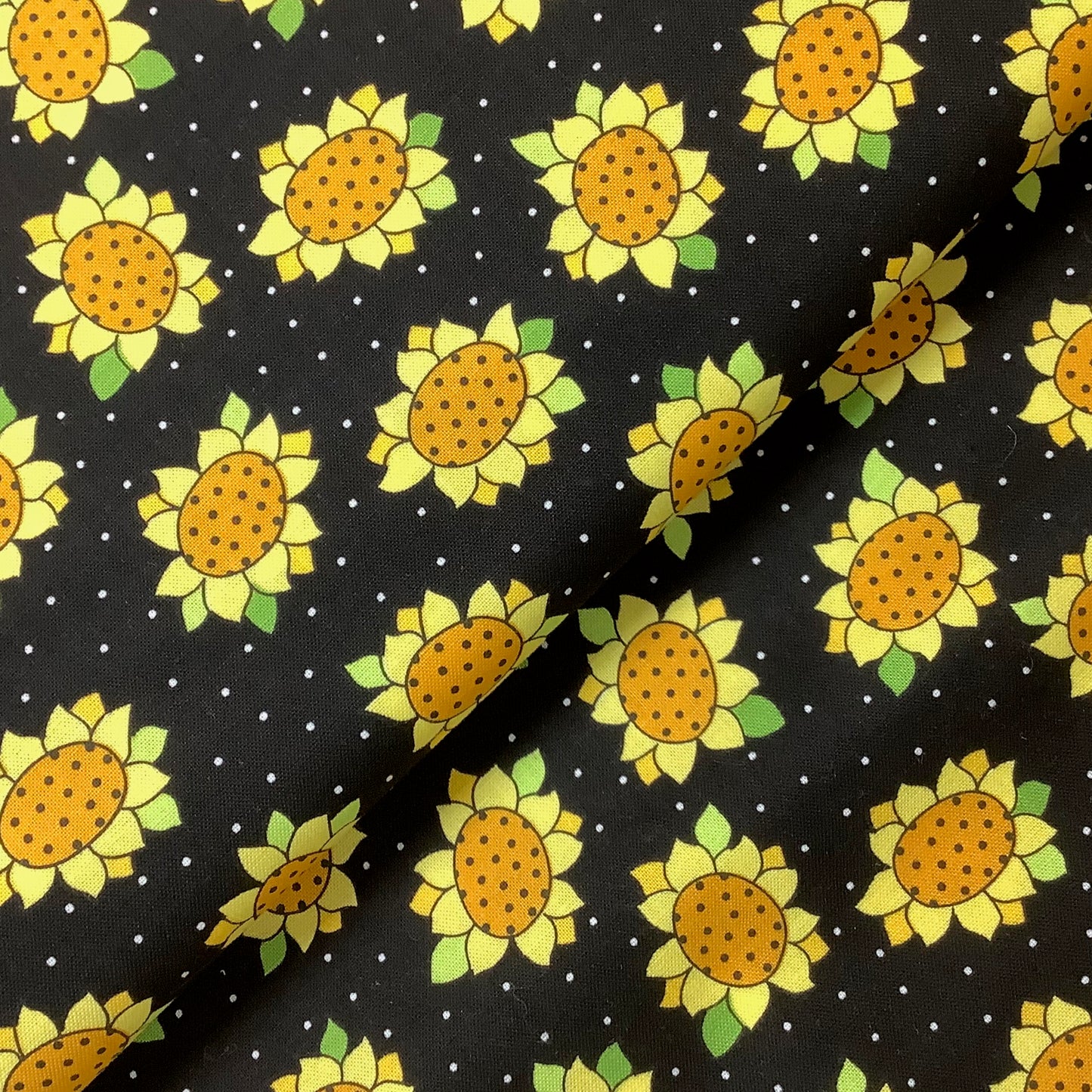 Makower Andover Bees Sunflowers and Honey Range 100% Premium Cotton Fabric
