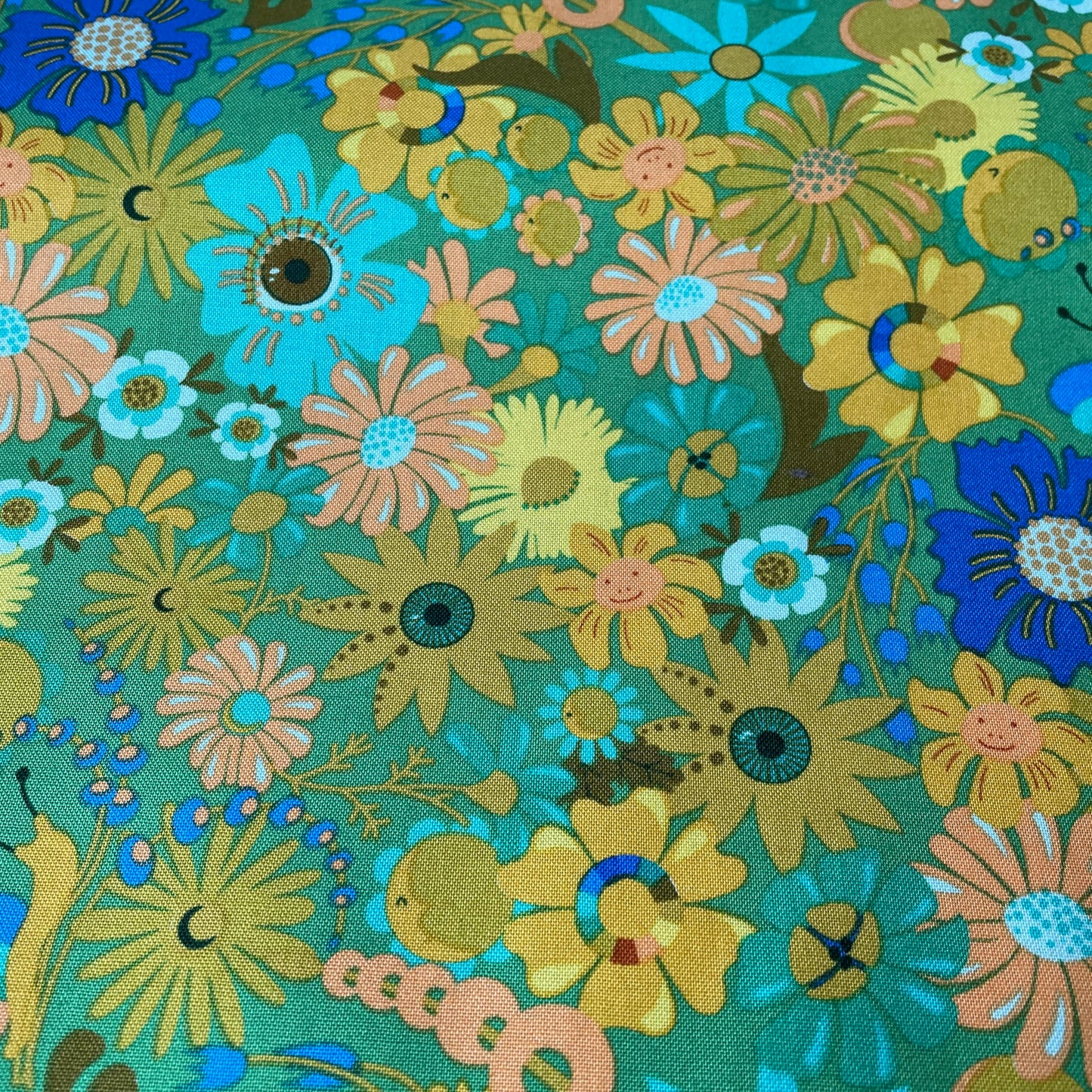 Andover Between Open Eyed Floral  Alison Glass 3 Colours Quilting Patchwork Craft 100% Premium Cotton Fabric