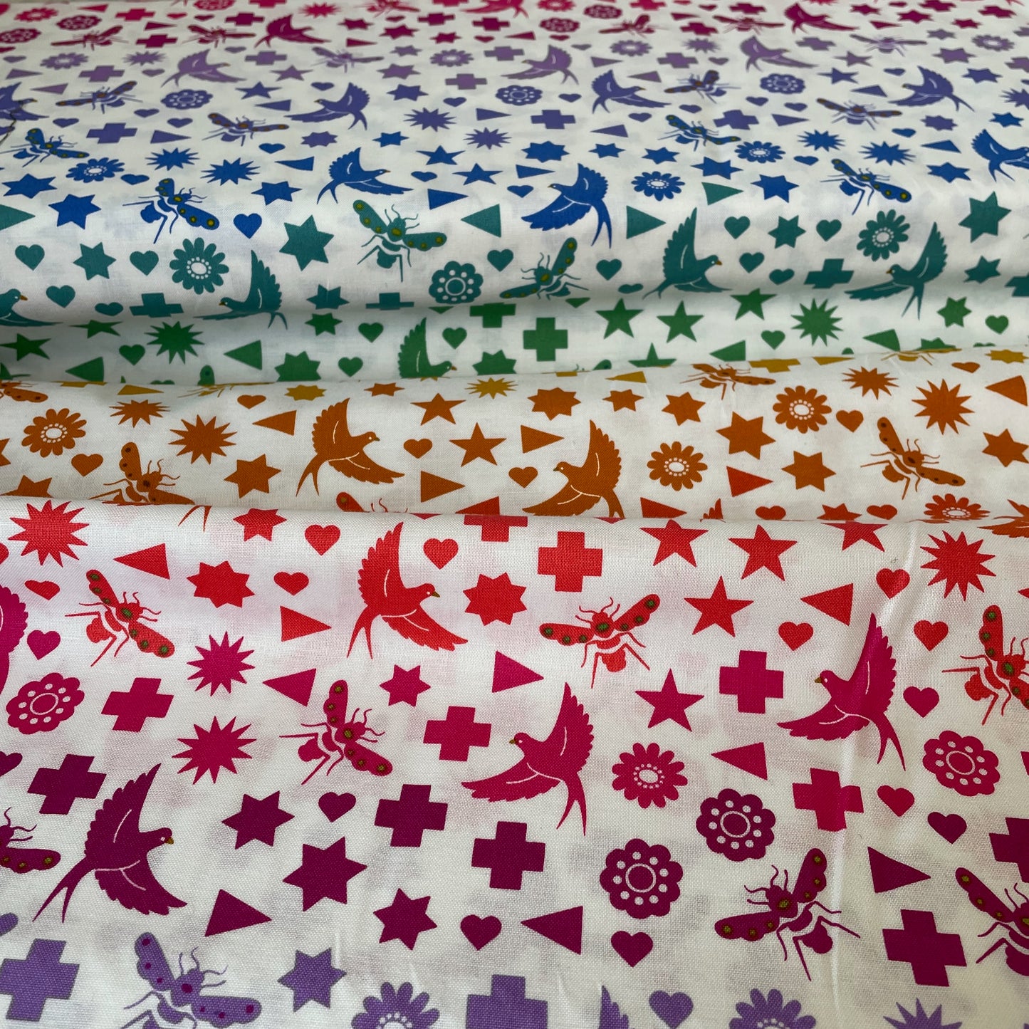 Andover Makower Art Theory Birds and Bees Multi Alison Glass 2 Colours Quilting Patchwork Craft 100% Premium Cotton Fabric