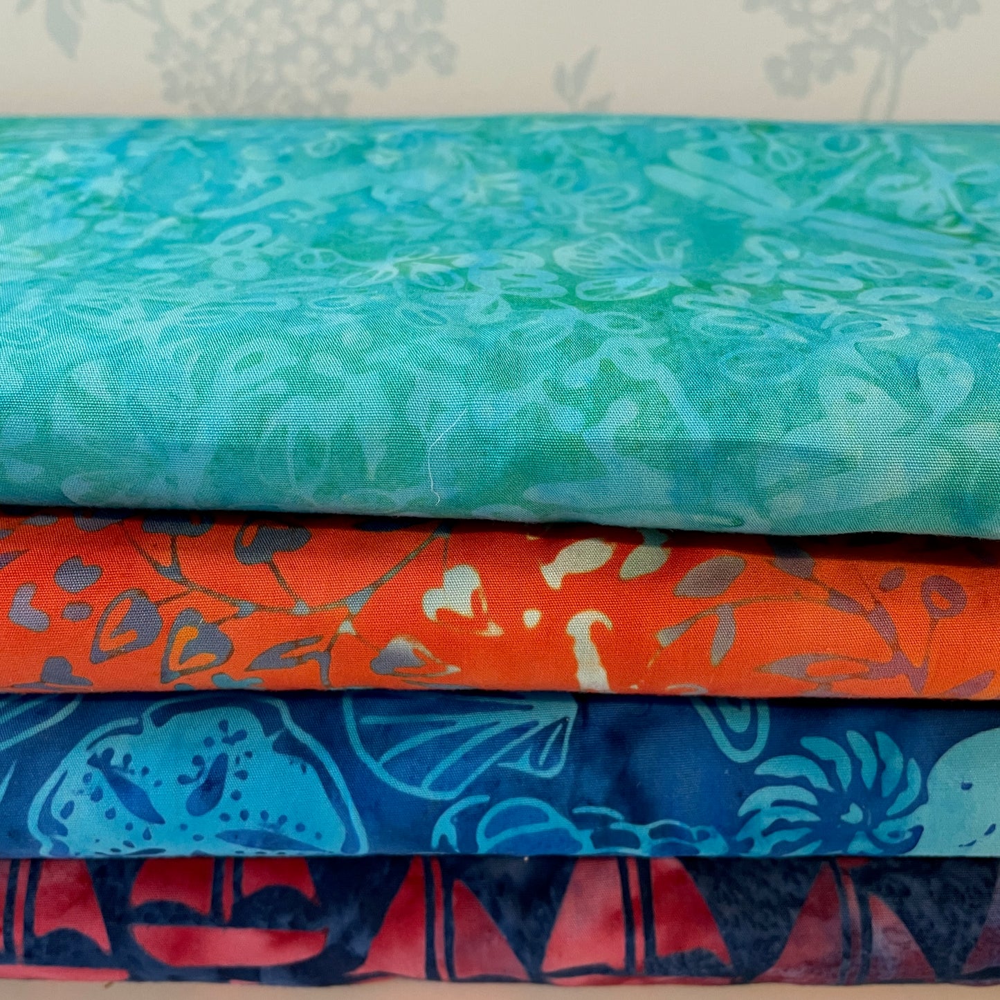 Andover Makower A Splash of Colour Batik Fabric From Indonesia 4 Colours Quilting Patchwork Craft 100% Premium Cotton Fabric