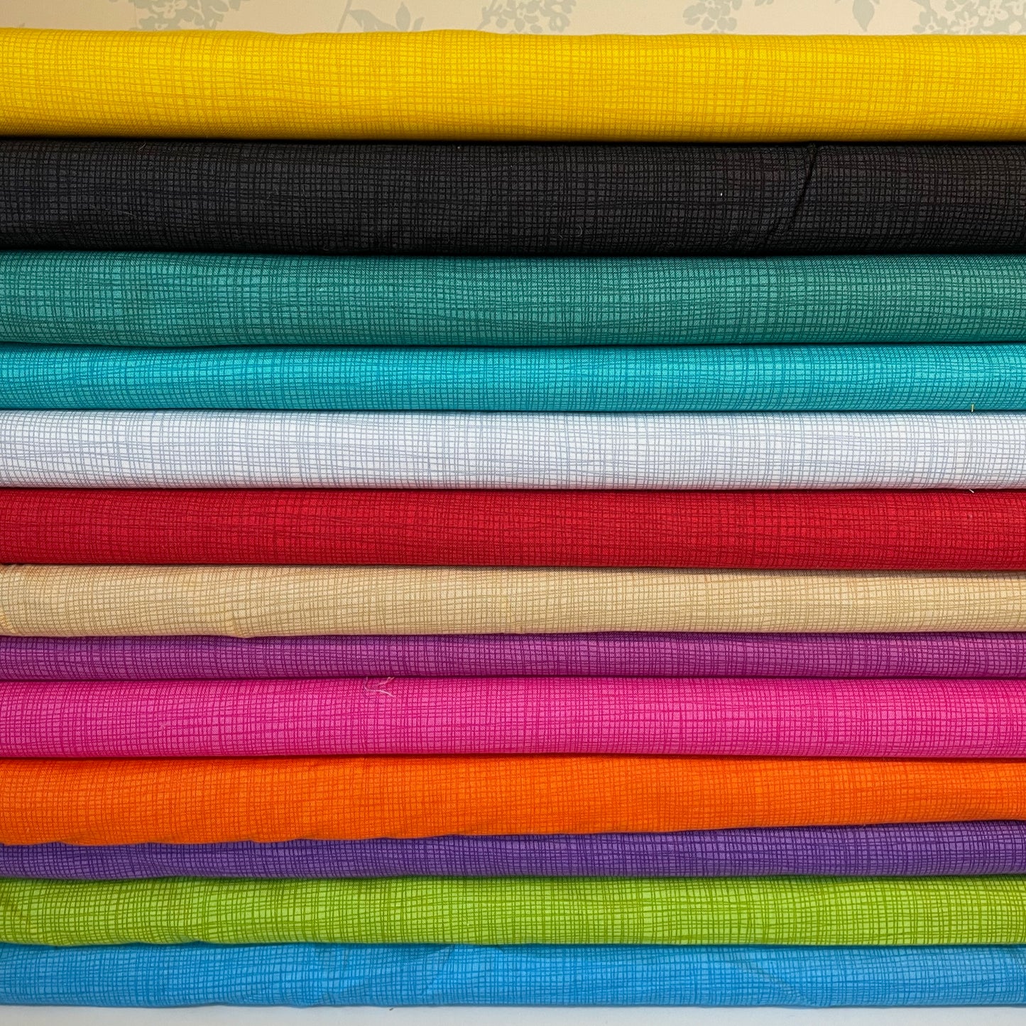 Makower Linea Tonal Blender 13 Colours 100% Premium Cotton Fabric
