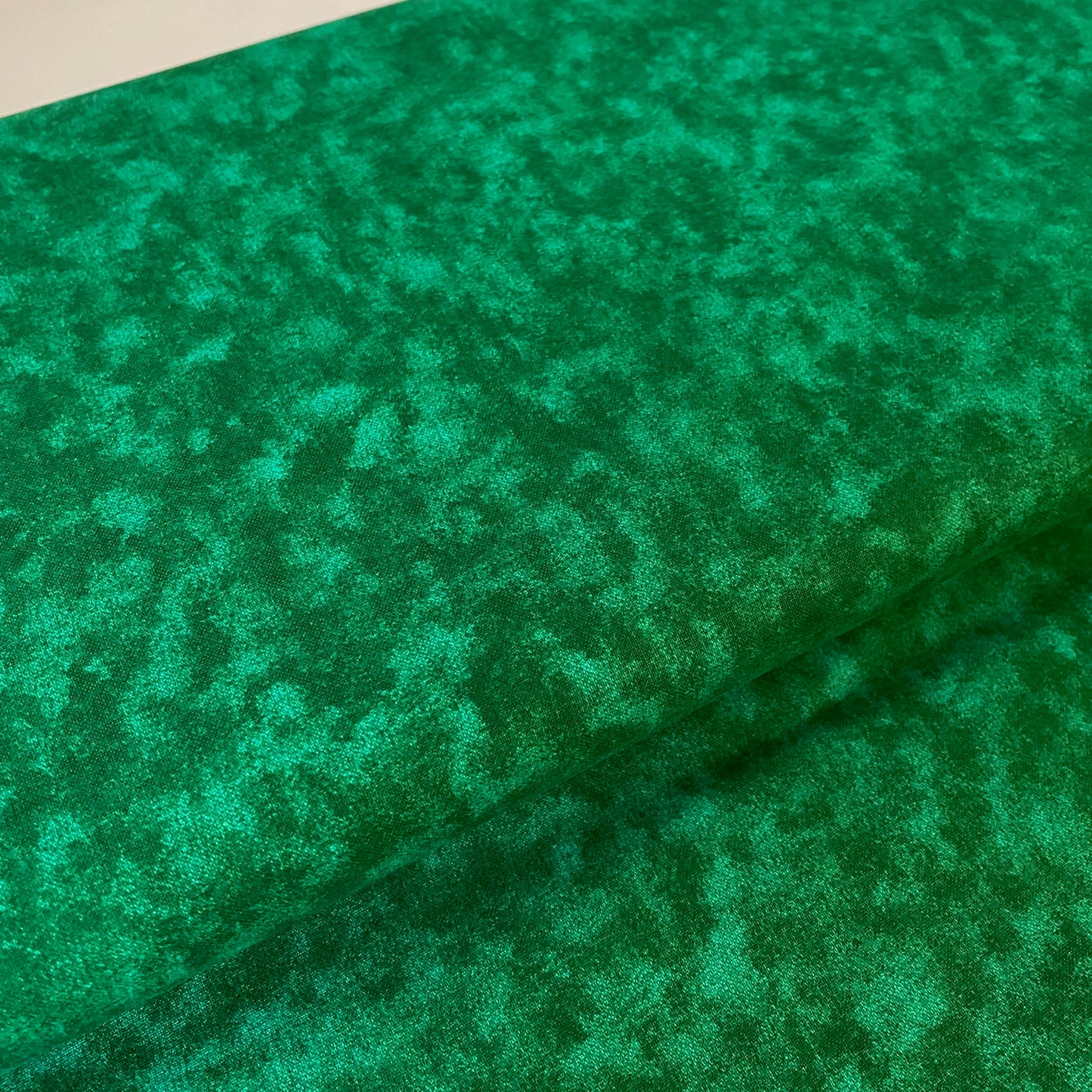 Patchwork Promotions Marbled Mottled Effect Blender 43681 13 Colours 100% Premium Cotton Fabric
