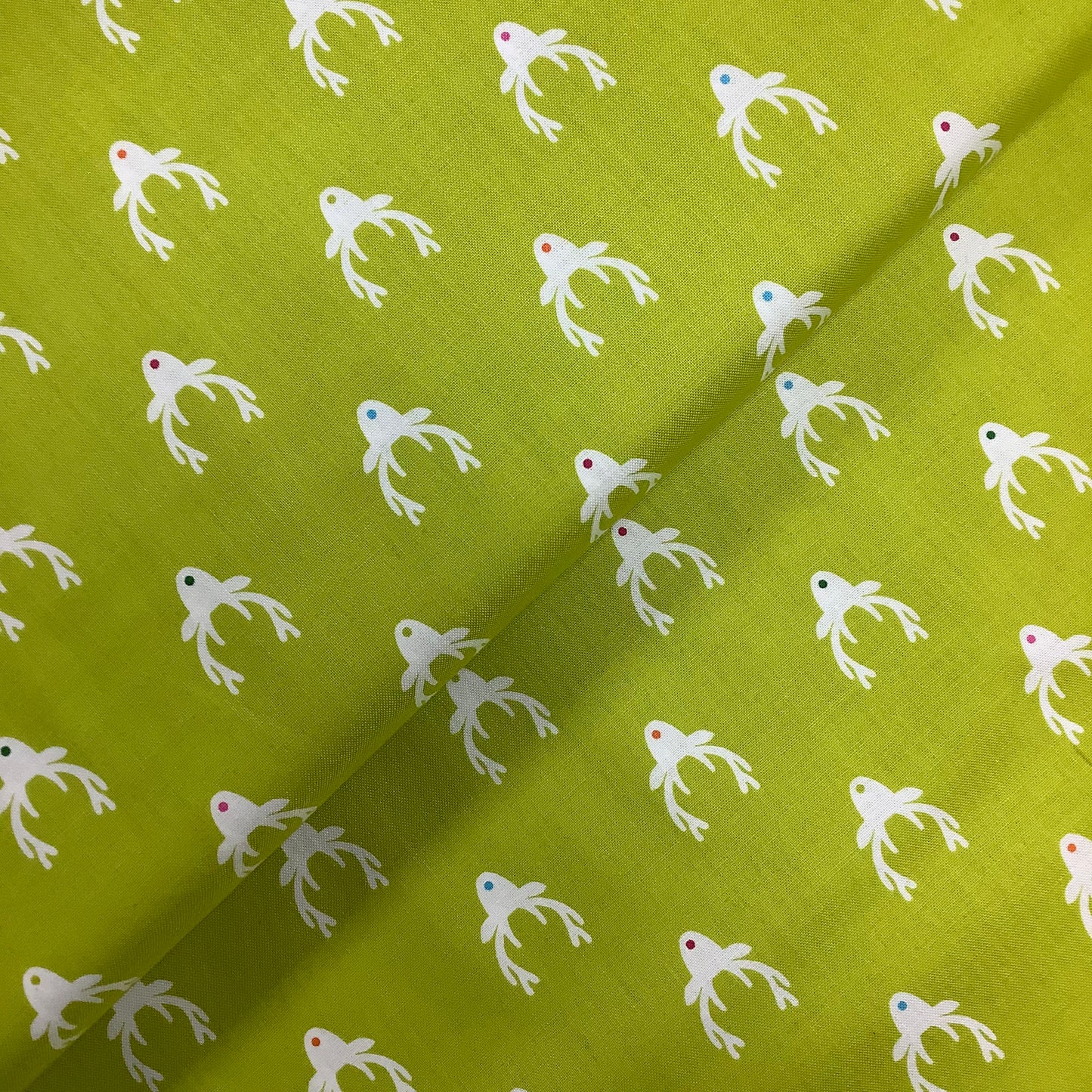 Makower Joyeux Reindeer in Pink or Green 100% Premium Cotton Fabric 1984