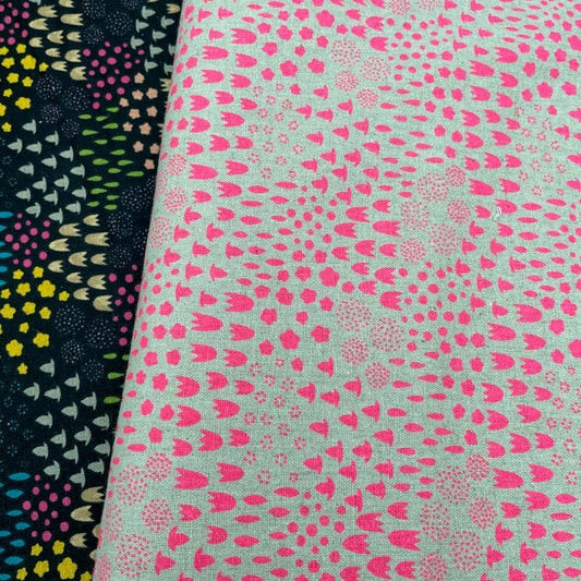 Andover Makower Linen Blend Fabric Folk Floral 2 Colours