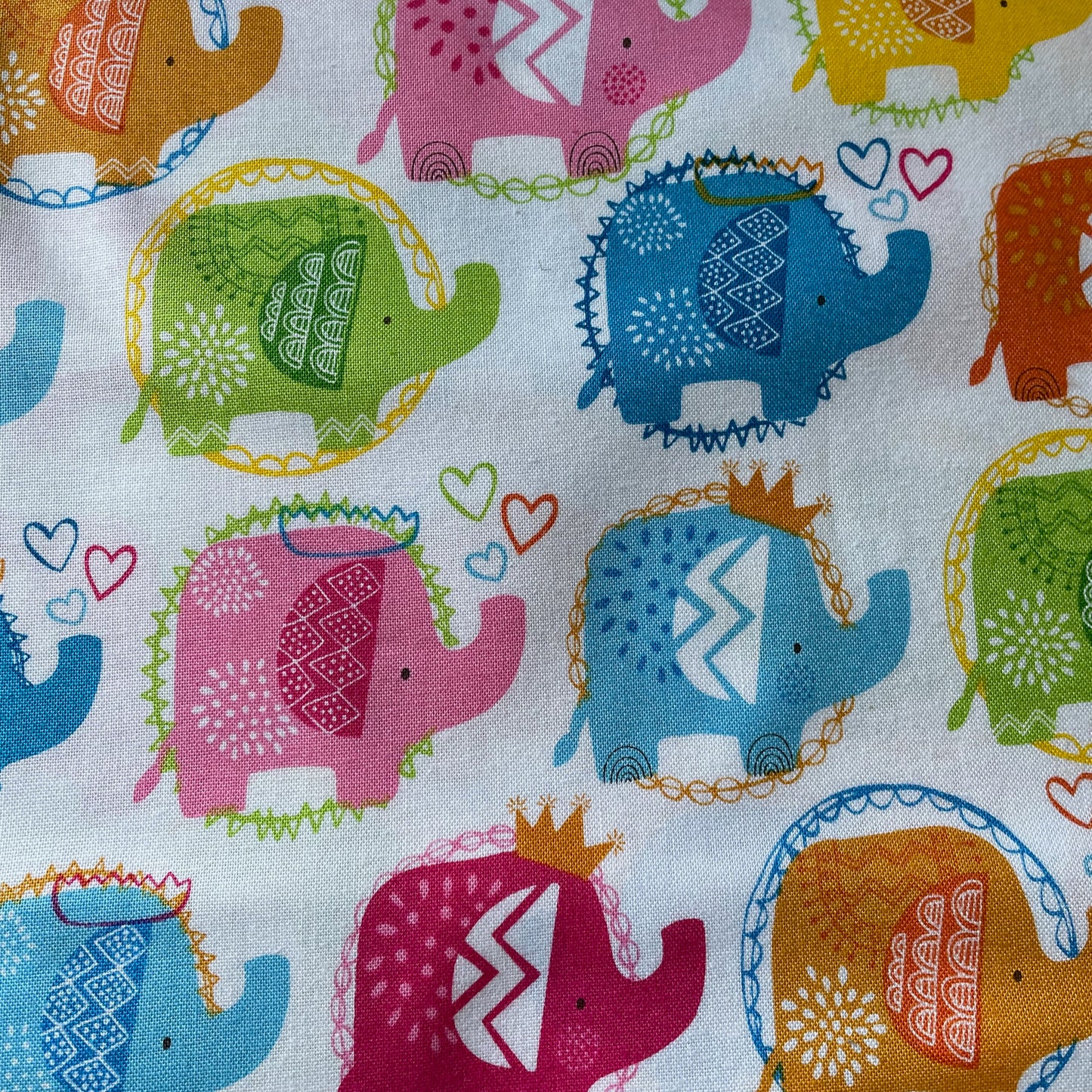 Makower Ellie Elephant 10 Designs Patchwork Craft Quilting 100% Premium Cotton Fabric