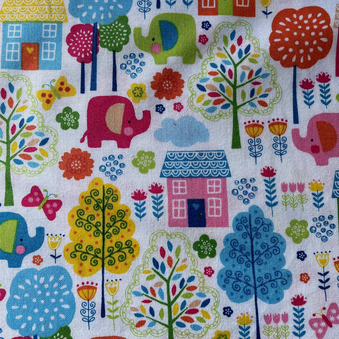 Makower Ellie Elephant 10 Designs Patchwork Craft Quilting 100% Premium Cotton Fabric