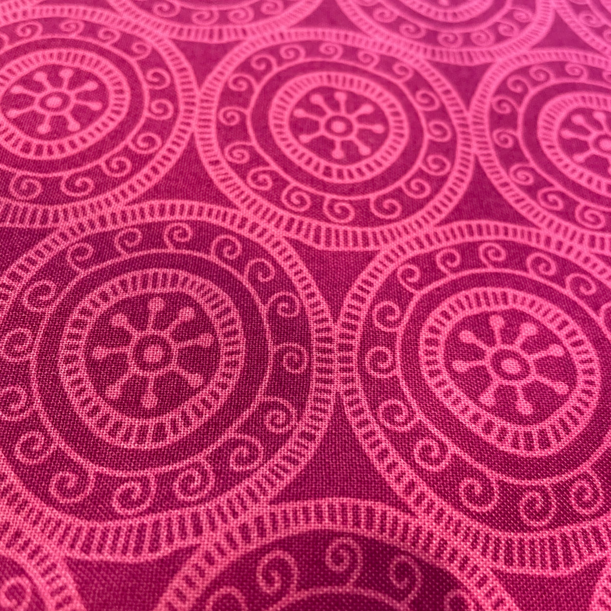 Makower Henna Beth Studley Set 2 | Star Circle Zig Zag Stripe | 12 Designs | Patchwork Quilting | 100% Cotton
