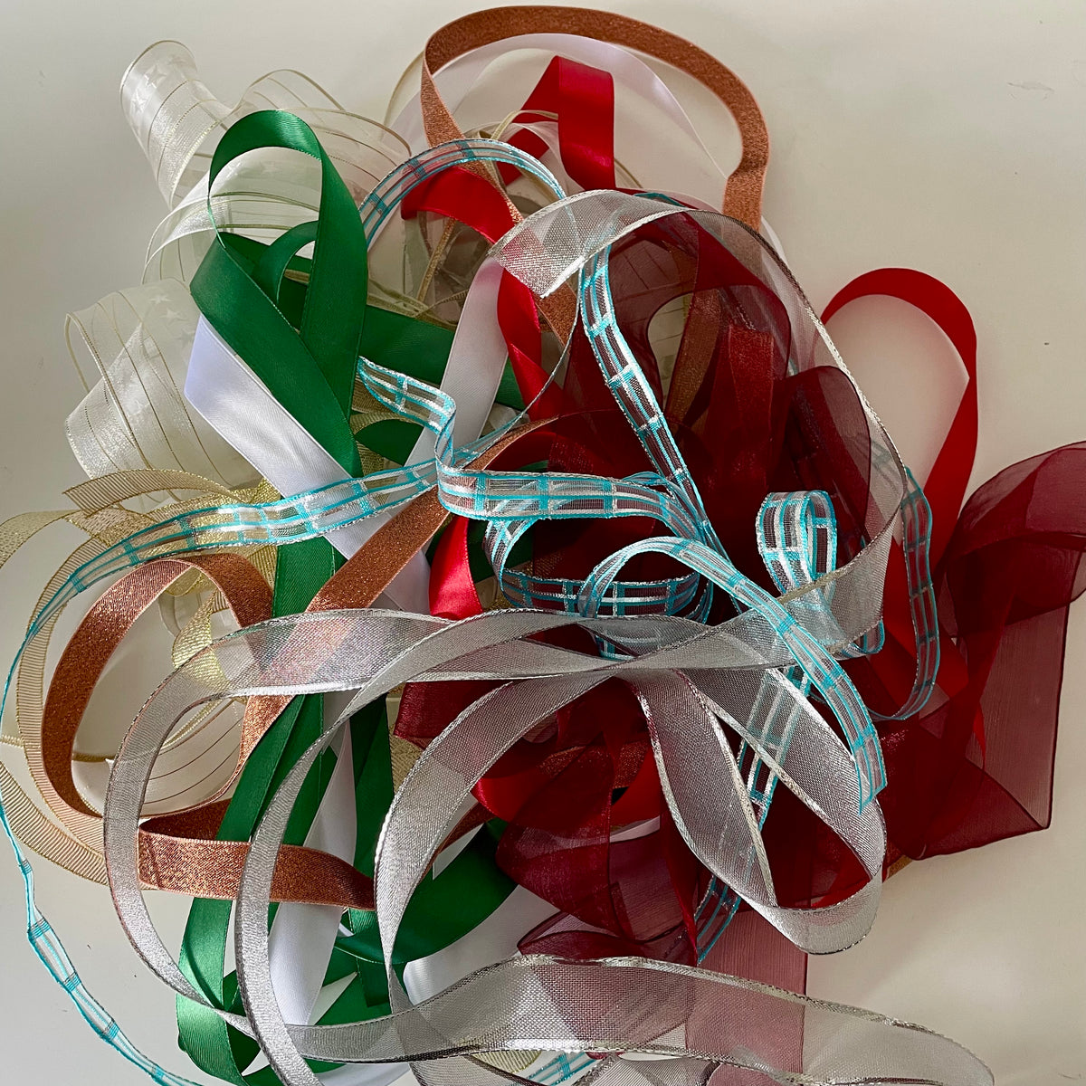 Christmas Ribbon Bundle – 10 x 2m | Mixed Colours| Mixed Widths